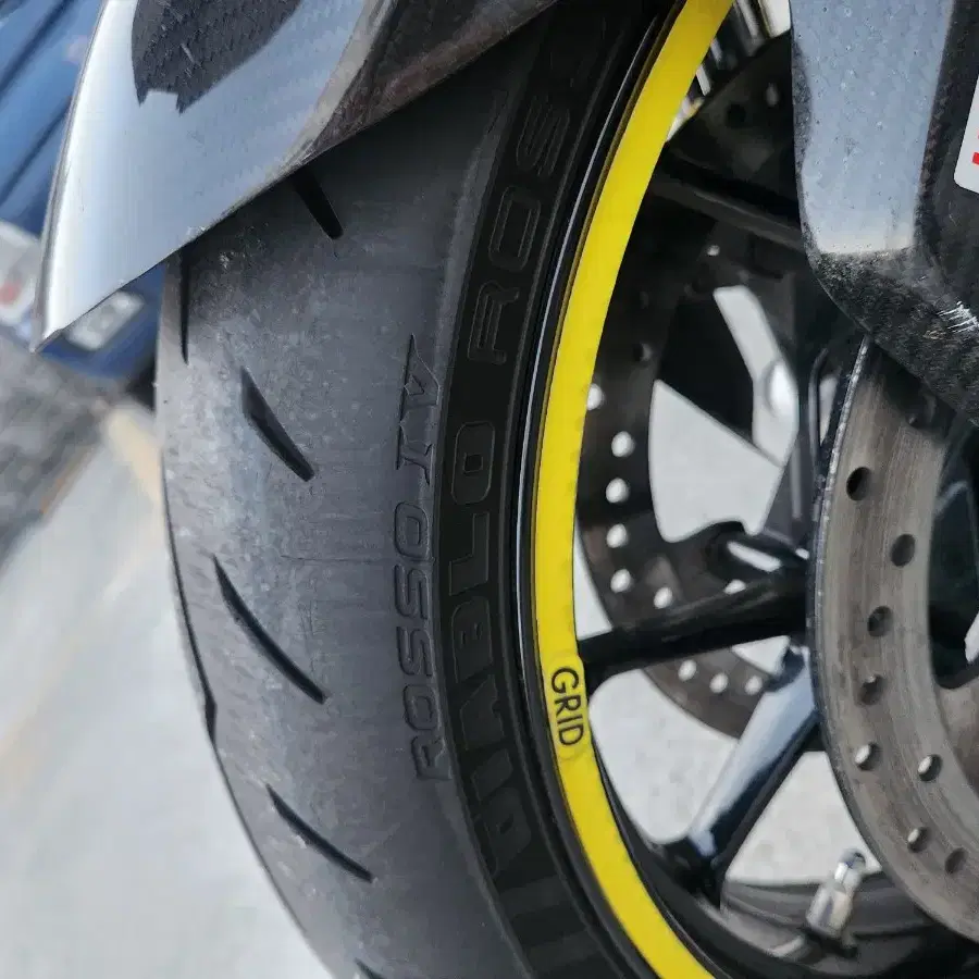 bmw s1000rr 18년 스폐셜 컬러 떼르 풀배기 판매합니다