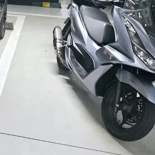 pcx125 22년식