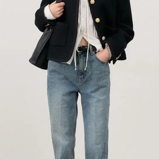 던스트 70s Semi Flared Jeans