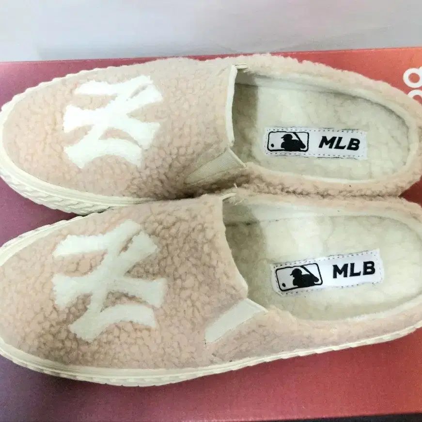 mlb 후리스 뮬 운동화 230