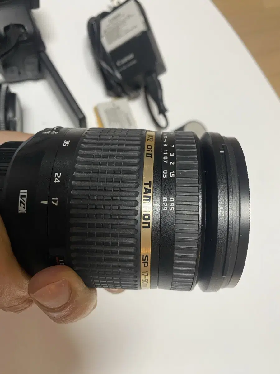 탐론 17-50mm 2.8 Di II VC 렌즈 (캐논) 손떨림방지 모델