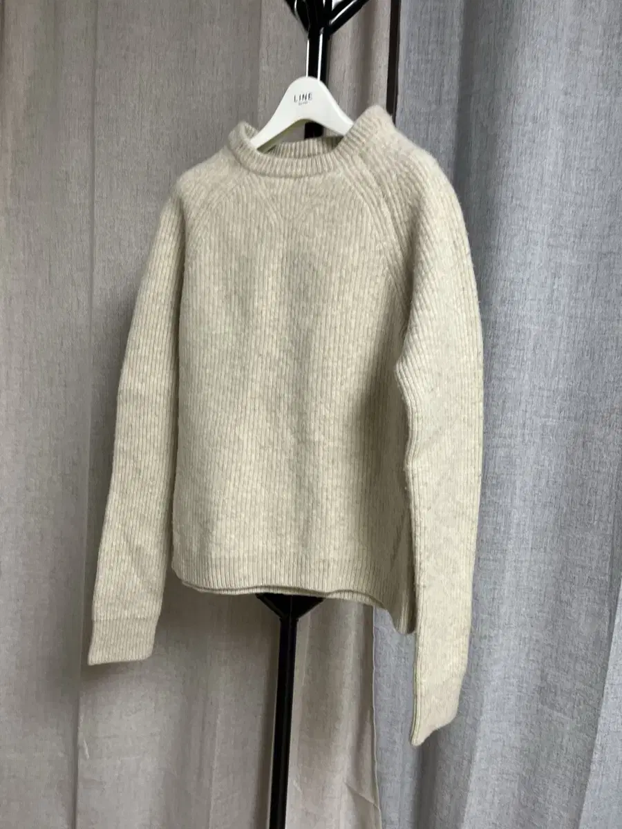 SOLEW Sweater by SOLEW