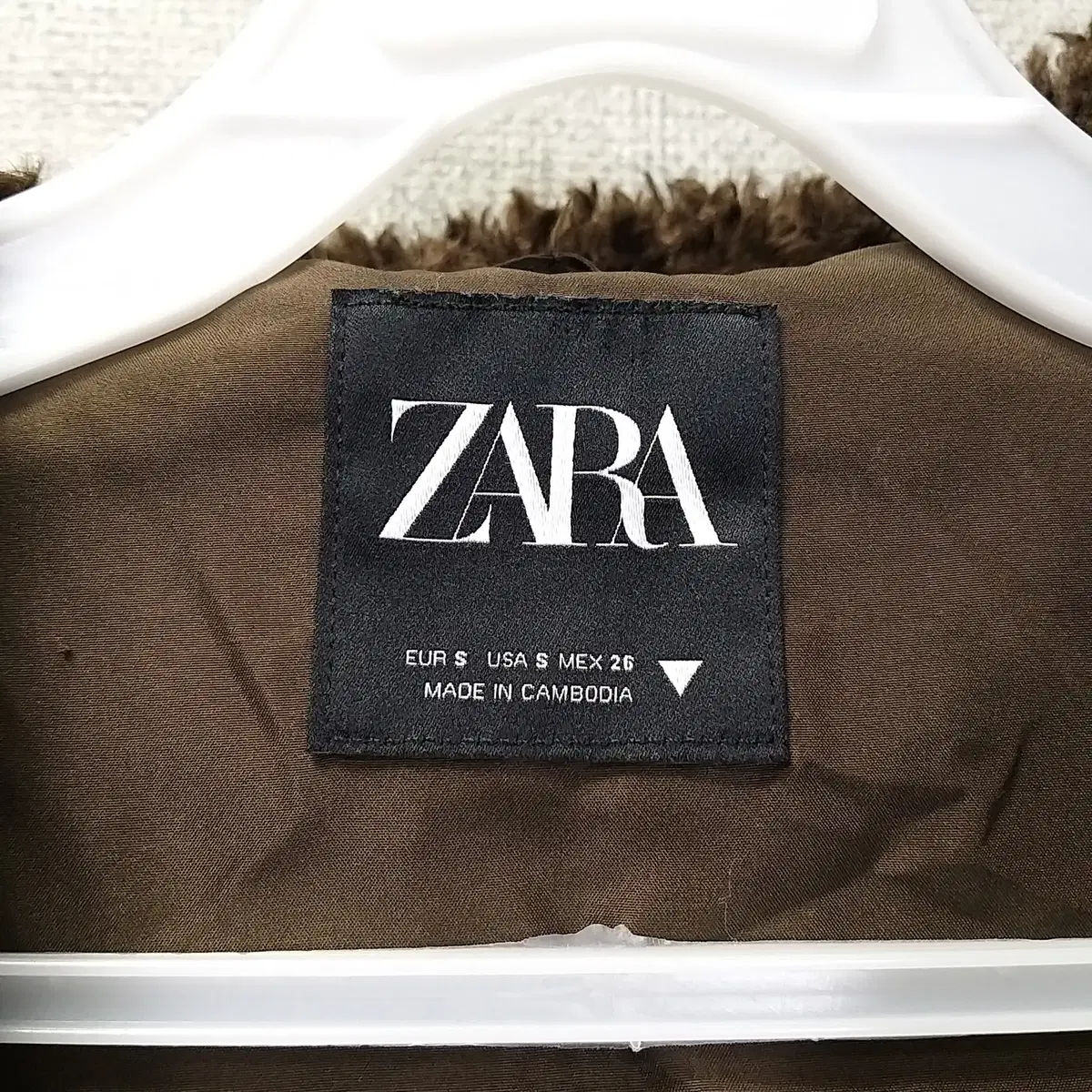 1a. ZARA 다크브라운 양털뽀글이 후드자켓 여성S