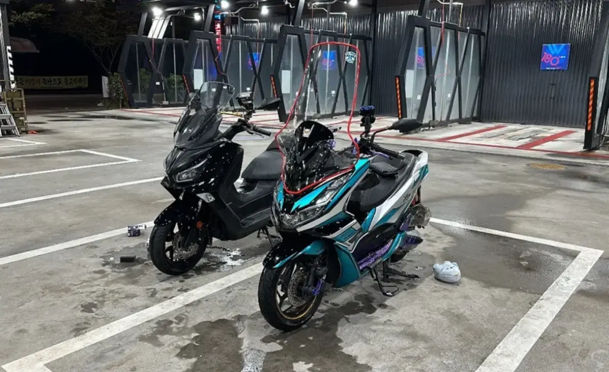 PCX 21년식 풀튜닝 판매합니다