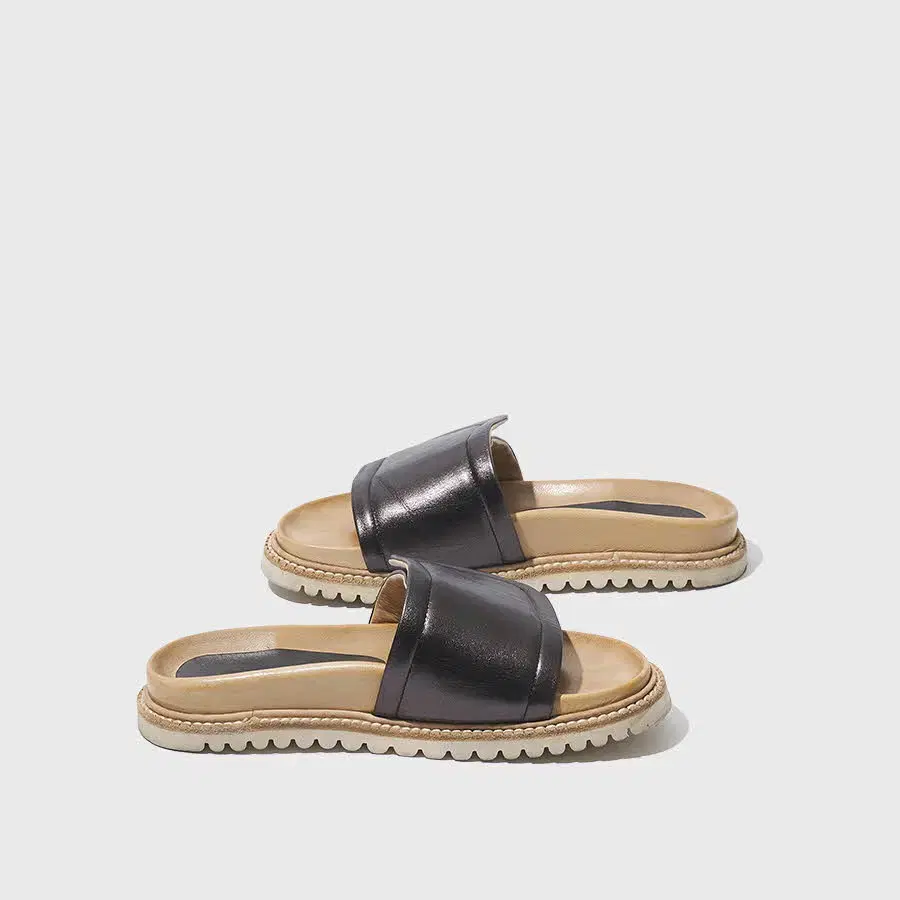 COMME DES GARCONS TRICOT slipper 235mm