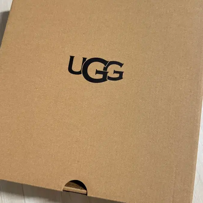 ugg 클래식 울트라 미니 플랫폼 us7