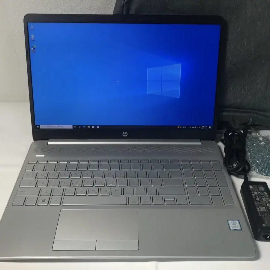 HP I5 8265U 16GB SSD 256GB HDD 1TB 15.6