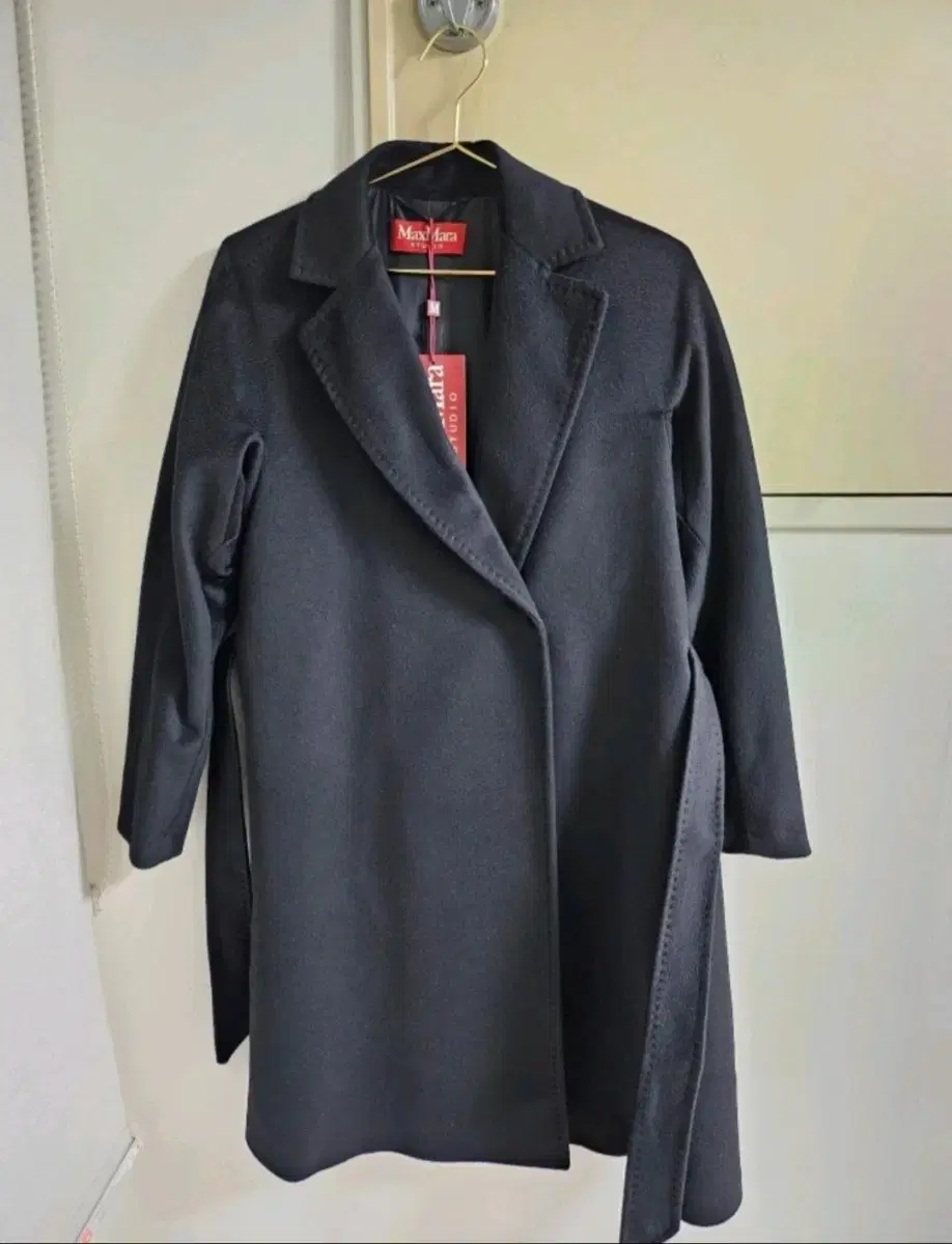 Max Mara Luana black coat