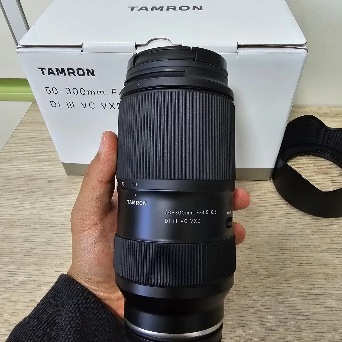 탐론 50-300 Fe 소니 마운트