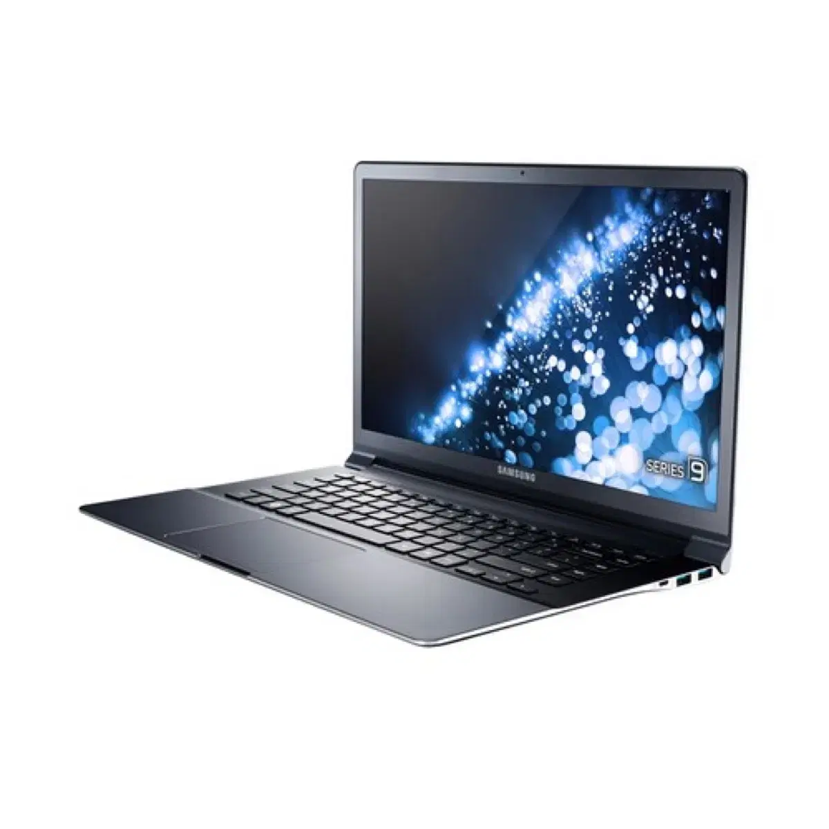 삼성 아티브북9 15인치 SSD 256GB DDR3 8GB NT900X4