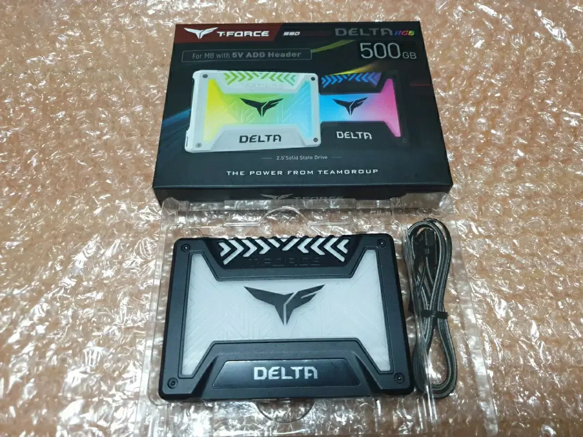 TeamGroup T-Force DELTA RGB/SSD (500GB)~