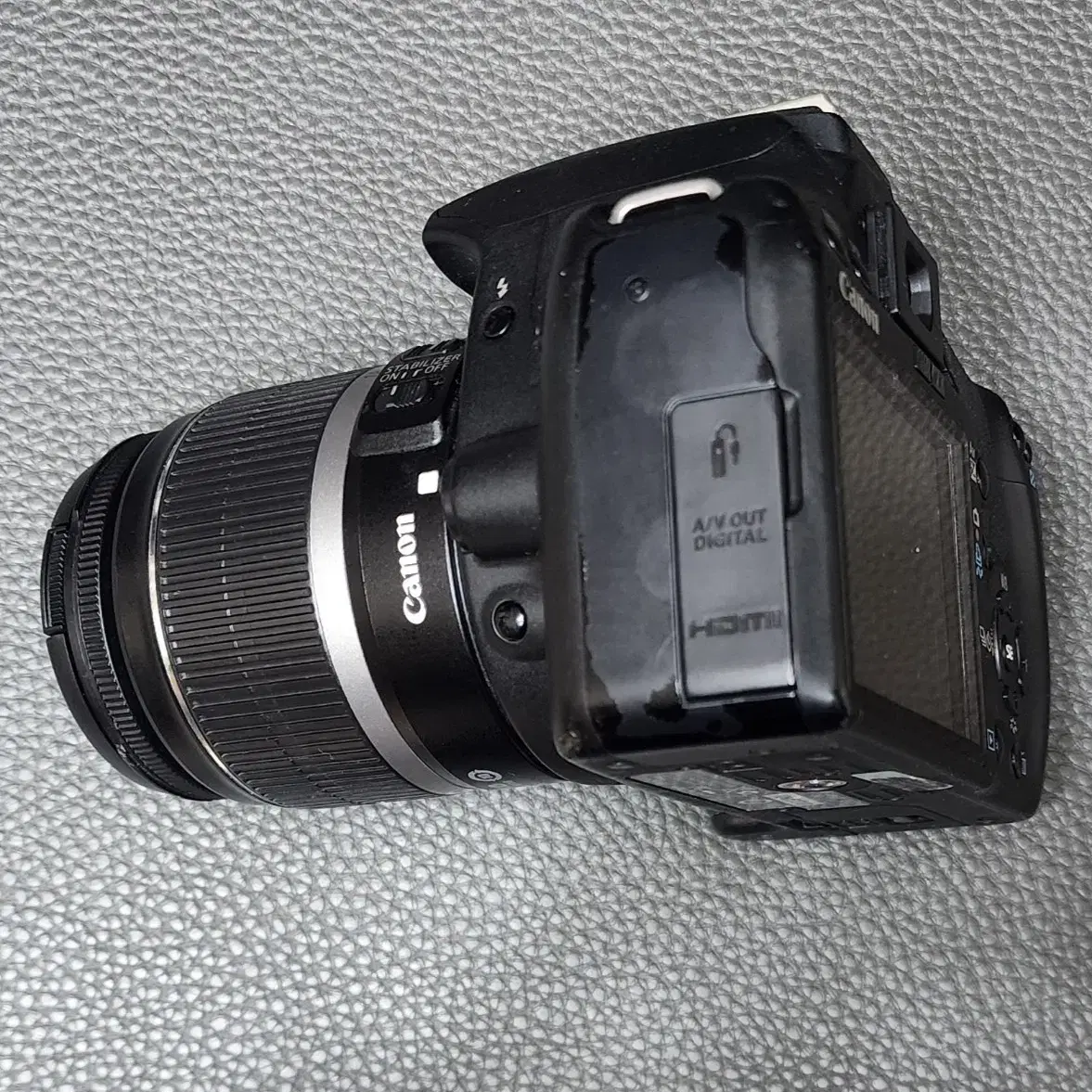 캐논 카메라 500d와 번들렌즈(18-55mm) 팝니다.