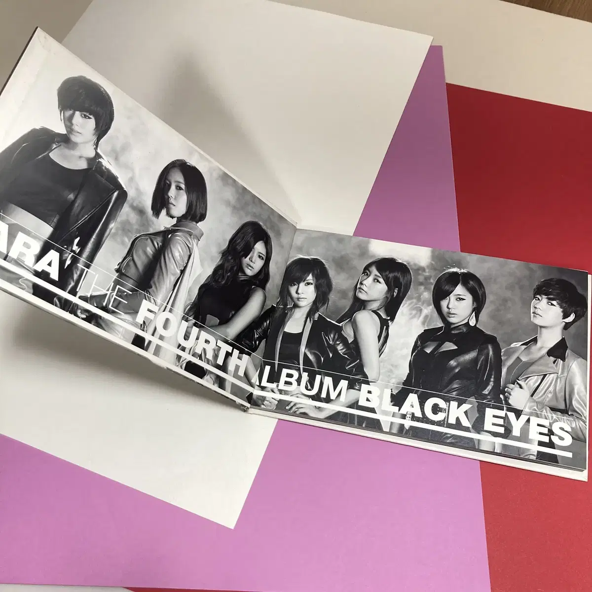 [중고음반/CD] 티아라 T-ARA 미니4집 Black Eyes