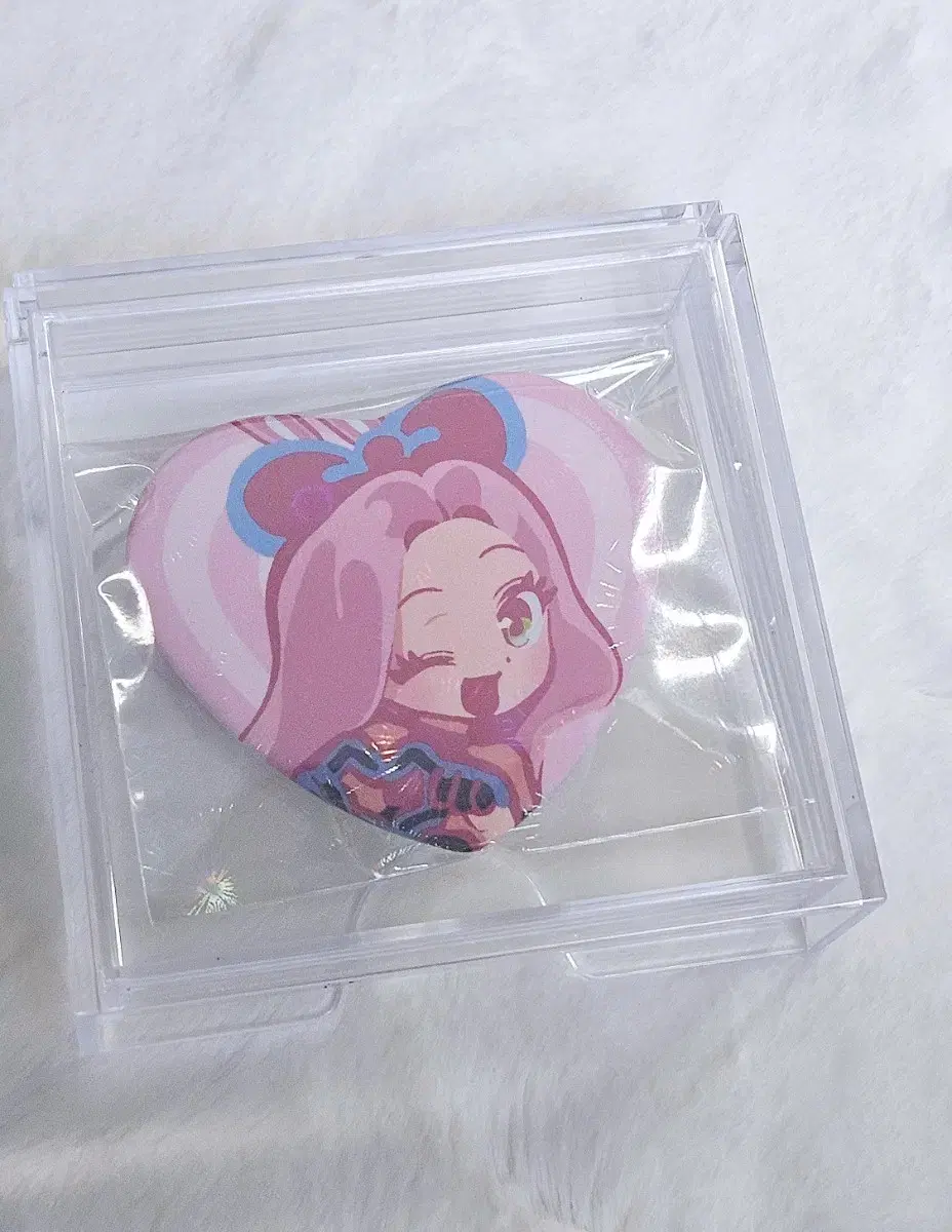 Astemizi Heart Can Badge