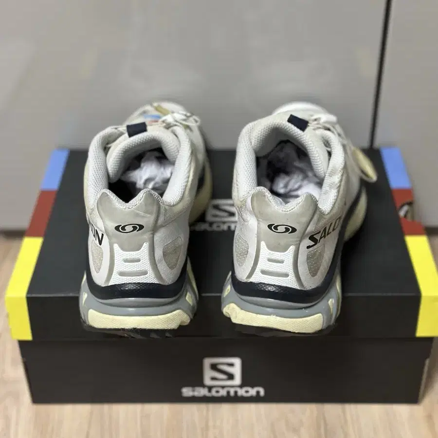 살로몬 XT-4 White Lunar Rock xt4 240