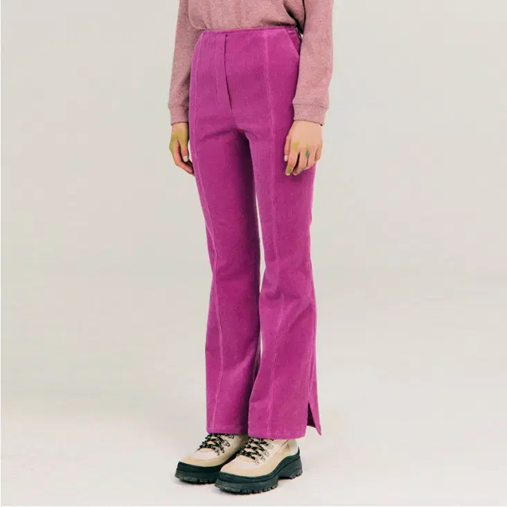 준준스페이스 Corduroy Boot-cut Pants_Pink