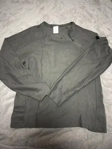 seya.티셔츠 론 헤르만