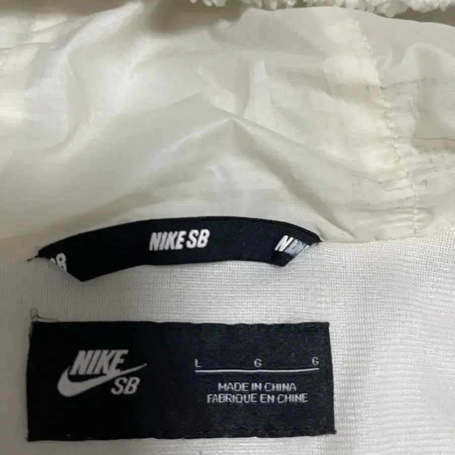 105] 나이키(NIKE SB)후드 풀집업 후리스(뽀글이)자켓