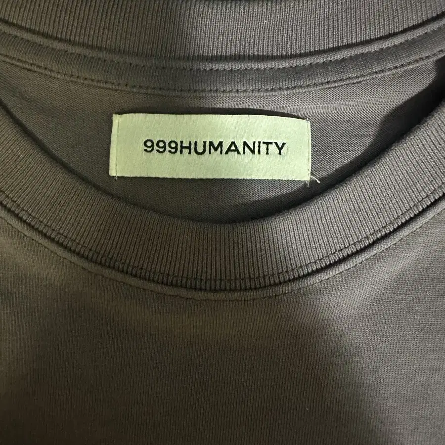 999HUMANITY 반팔 티셔츠 M