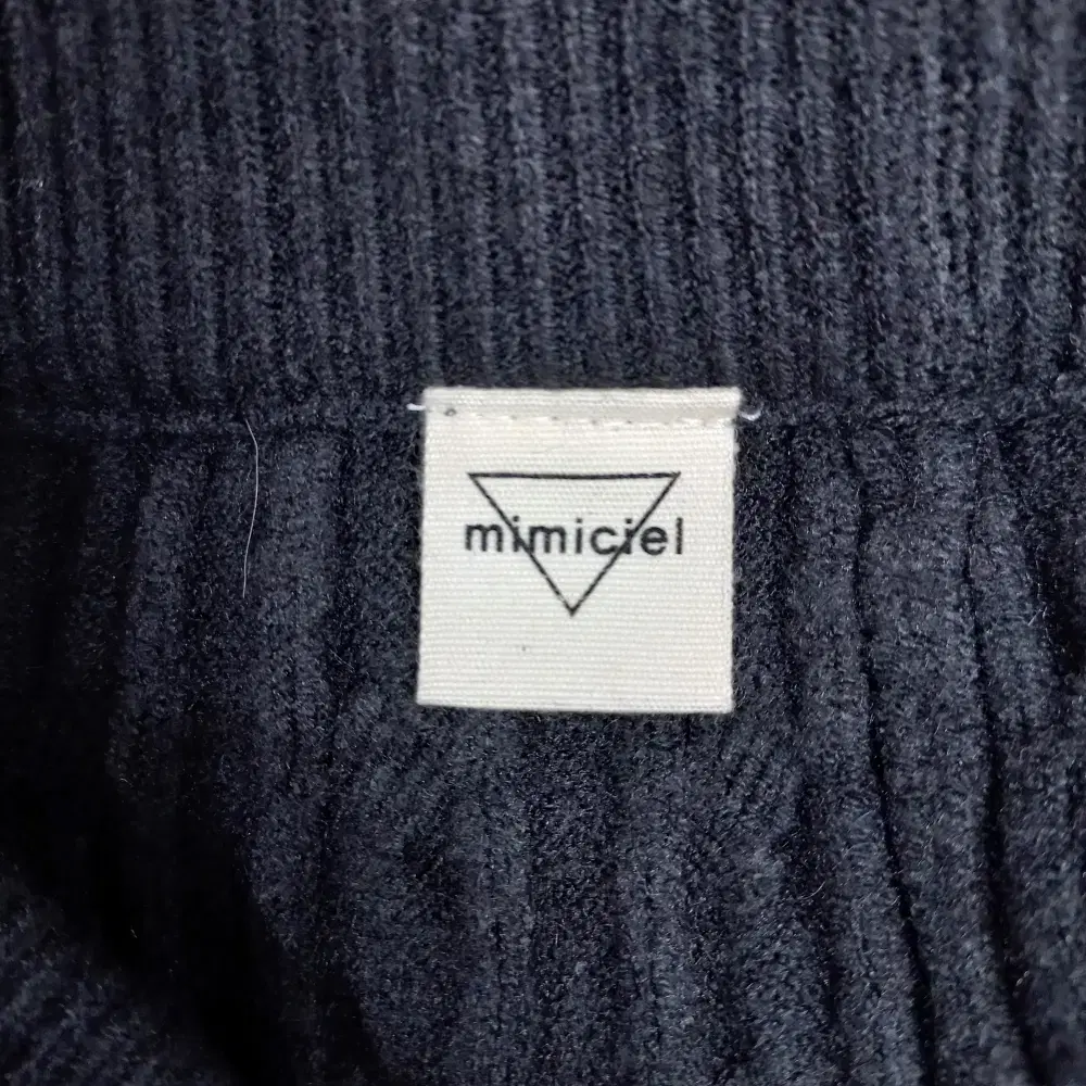 12-29/MIMICIEL/챠콜색 부드러운 꽈배기 니트팬츠 여성