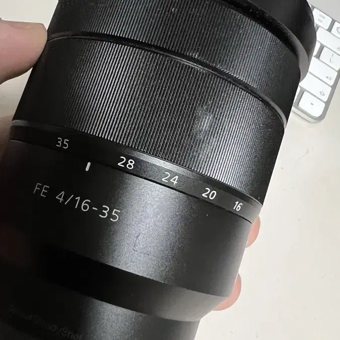 소니 FE 16-35mm F4 ZA OSS 렌즈