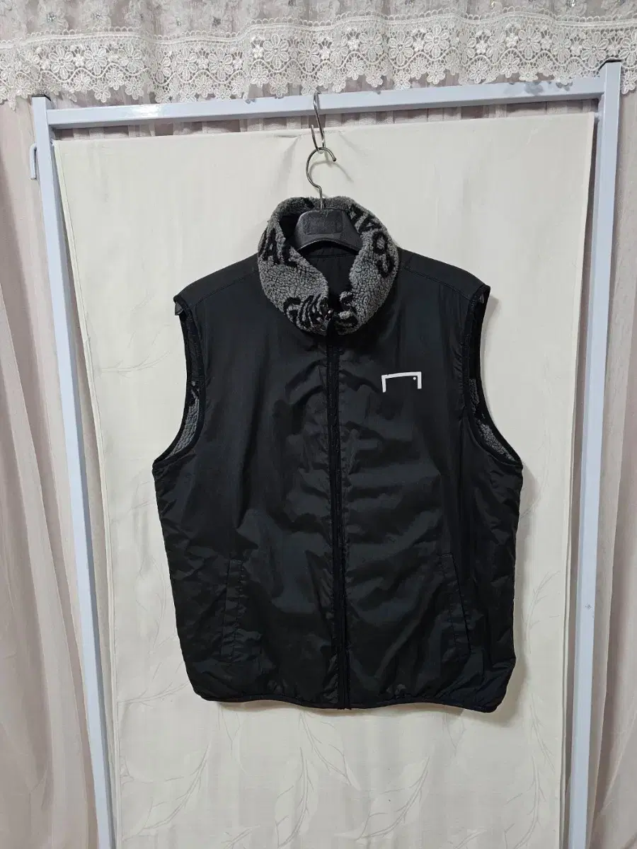 GOLSTUDIO Reversible Vest(L)