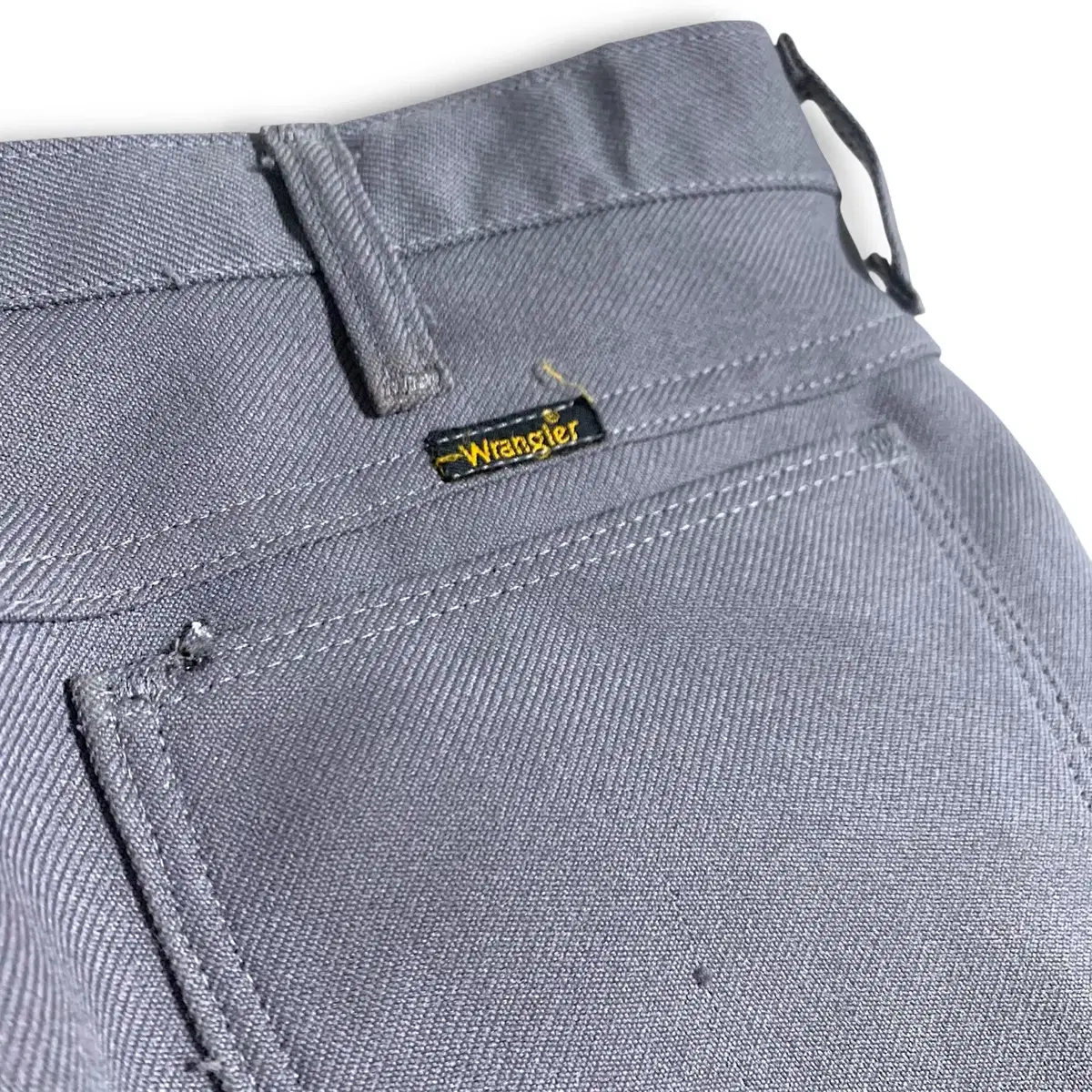 [37] Wrangler gray Slacks