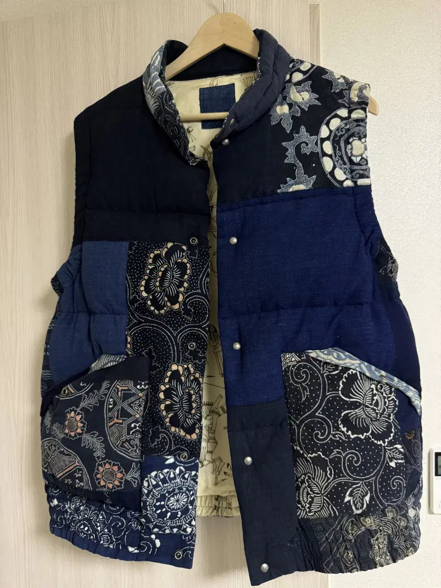 [4]Visvim I.C.T Insulator down vest kofu