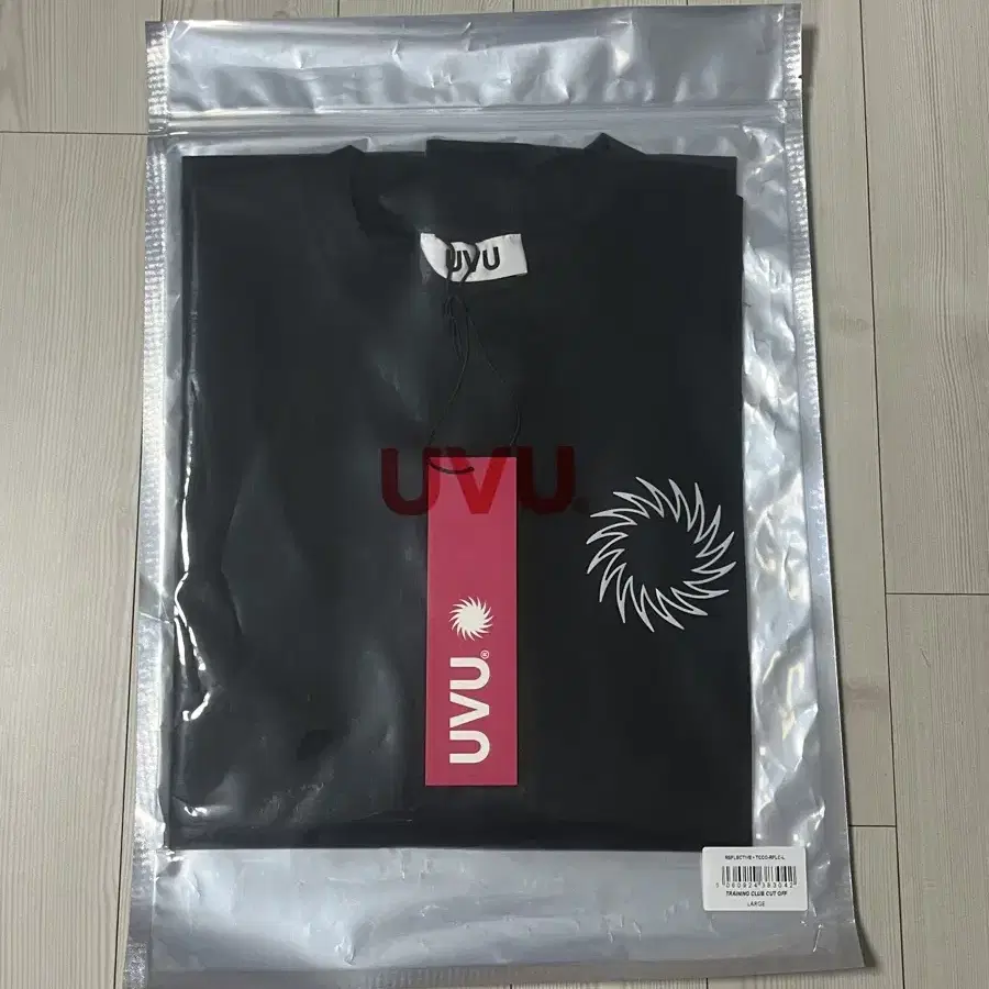 UVU TRAINING CLUB CUT-OFF black