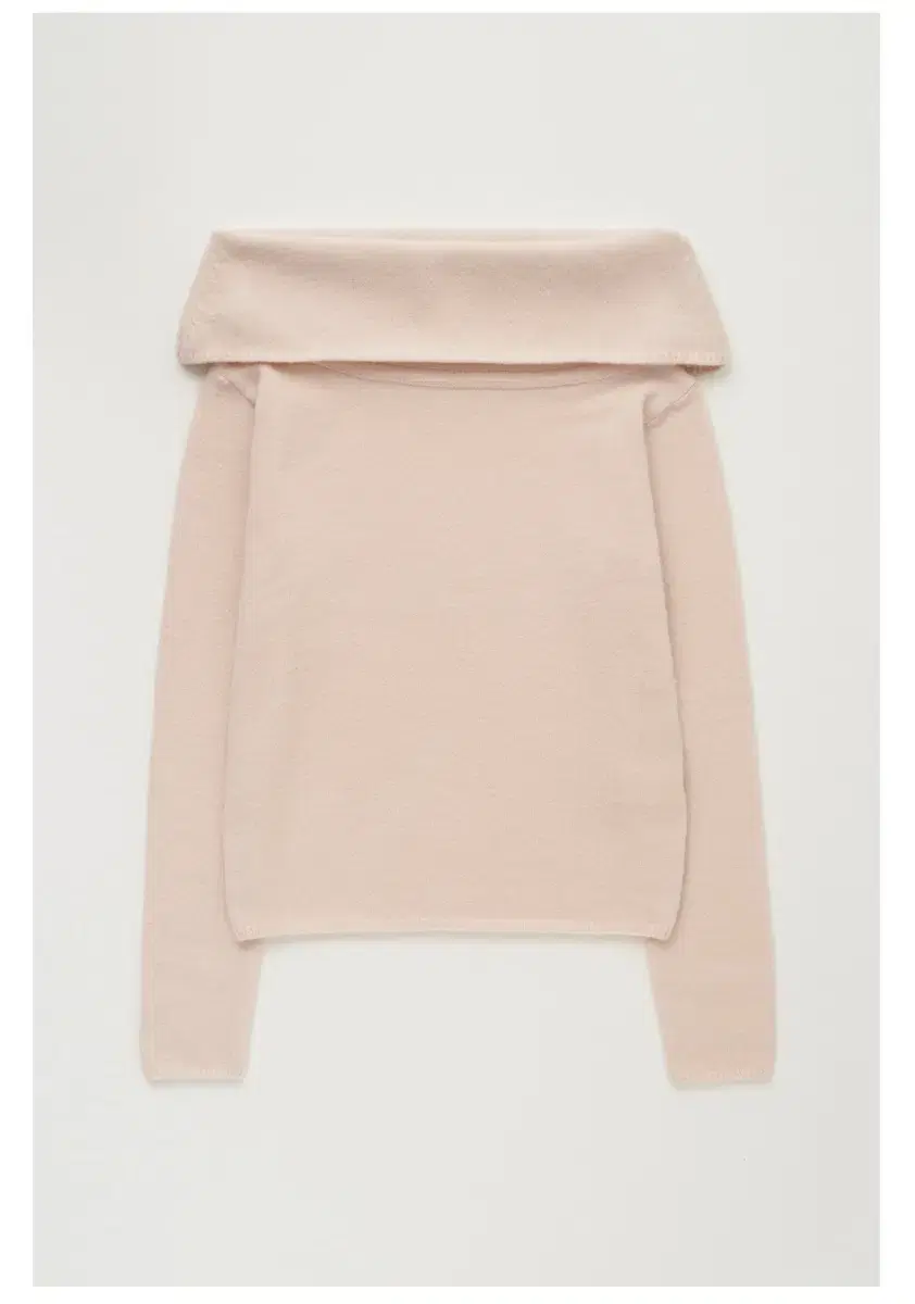 윤슬 camel off -shoulder knit ( pink beige