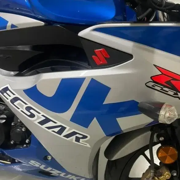 스즈키 gsxr125 스페셜카울21년식 네고x