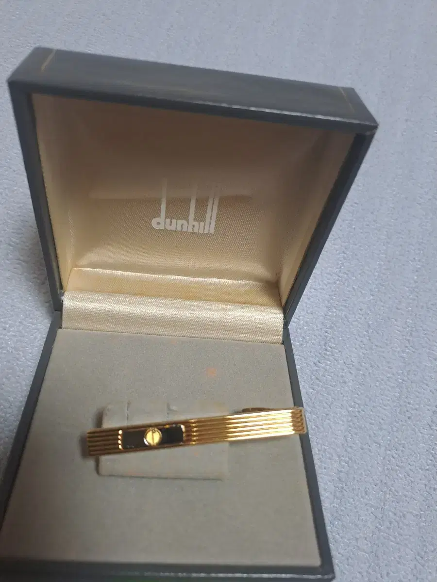 Dunhill