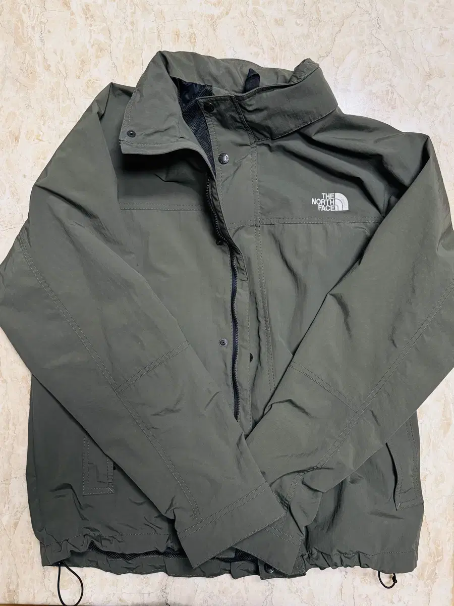 The North Face Jacket limited edition XL Khaki