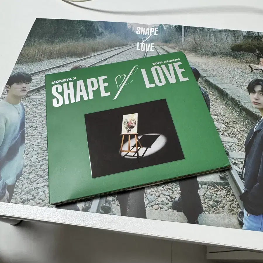 몬스타엑스 shape of love 스페셜 앨범 (포카x)