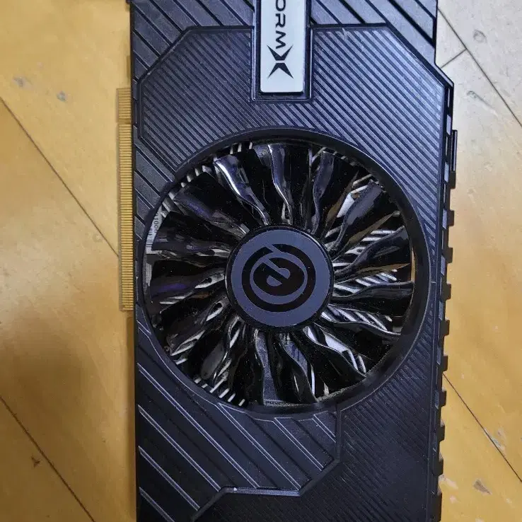 emtek gtx750 그래픽카드 팝니다 GPU 이엠텍