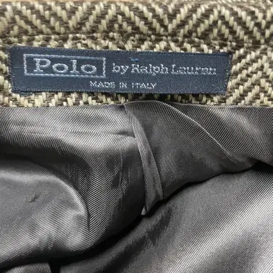 Made in Italy Ralph Lauren 헤링본 블레이져 105~