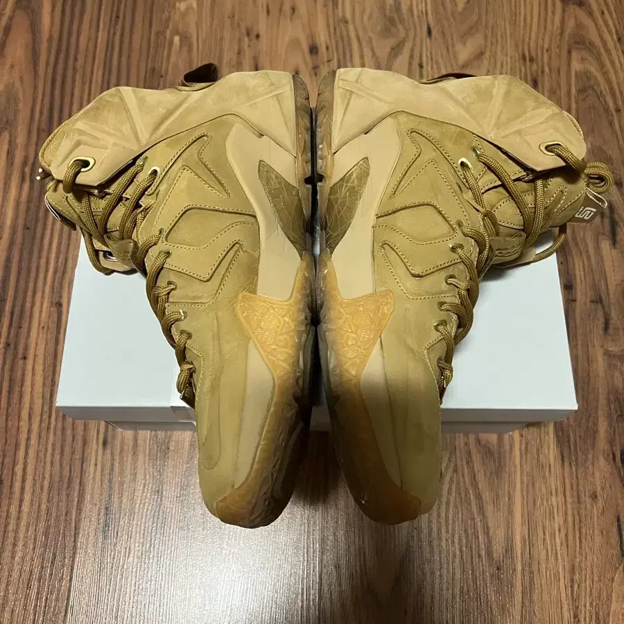 르브론 12 된장 270 농구화, lebron 12 wheat