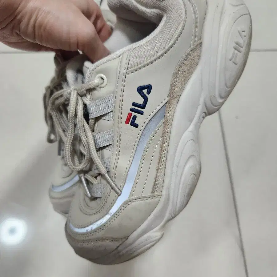 FILA  운동화 230