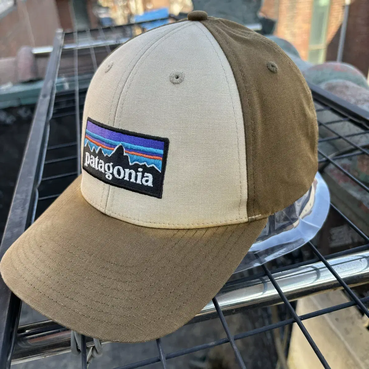 Patagonia 파타고니아 P-6 브라운 투톤 볼캡