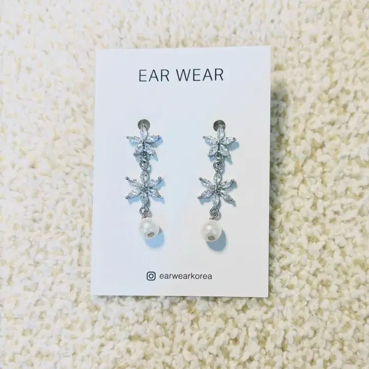 핸드메이드/새상품) EAR WEAR  플라워 진주 귀걸이/귀찌