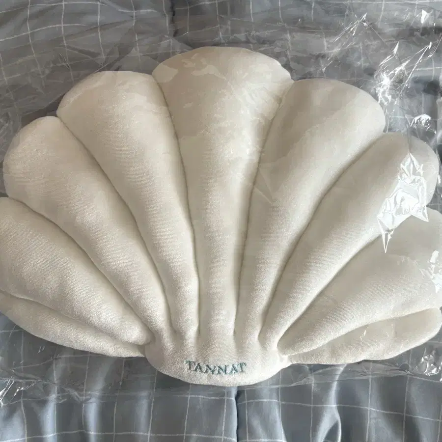 타낫 shell cushion blanket