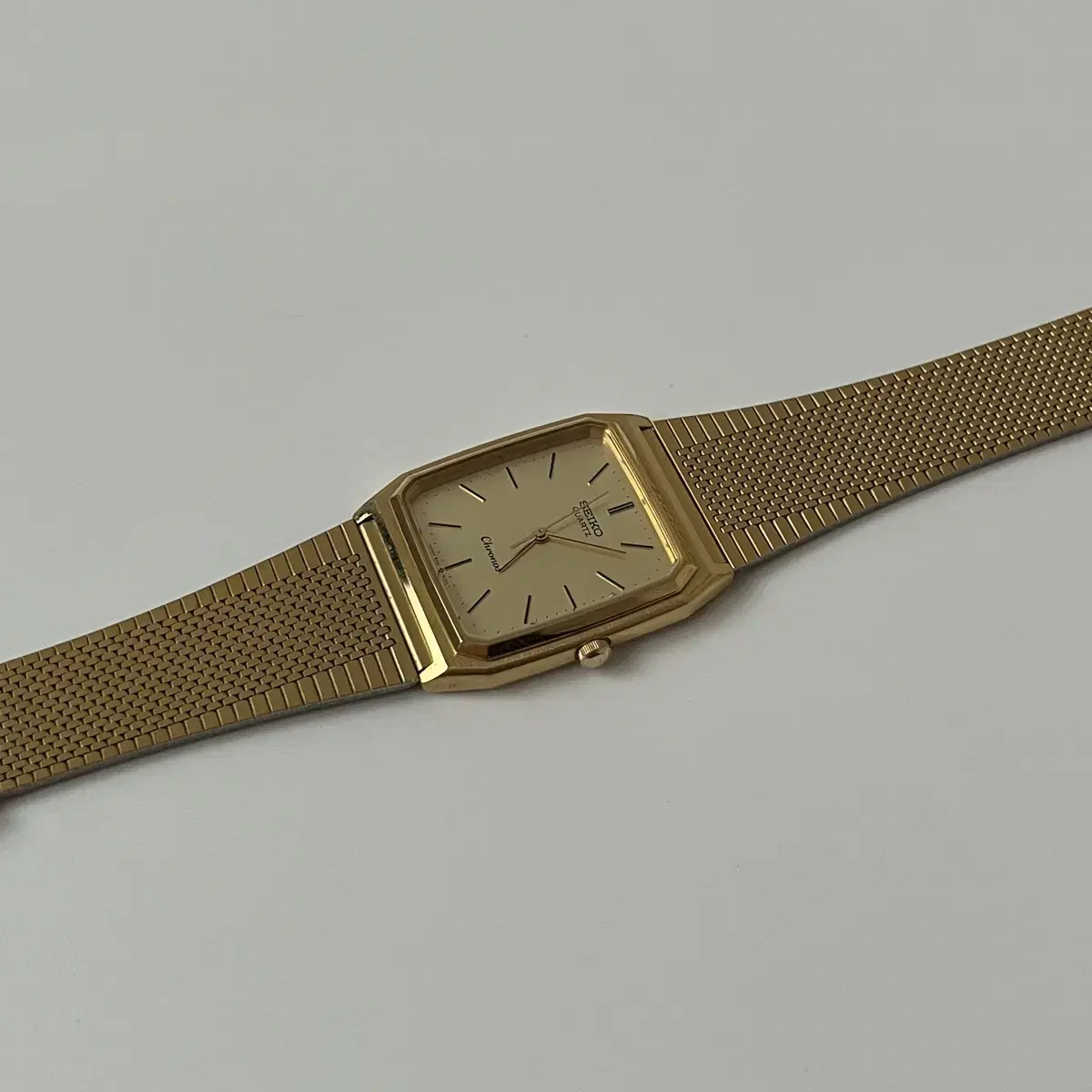 세이코 - 80s chronos gold square quartz