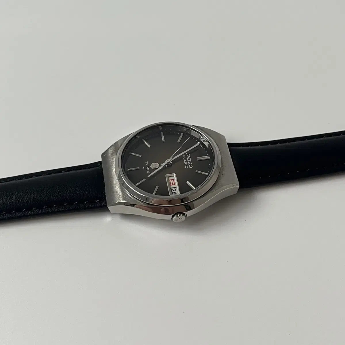 세이코 - 70s type II brown dial quartz