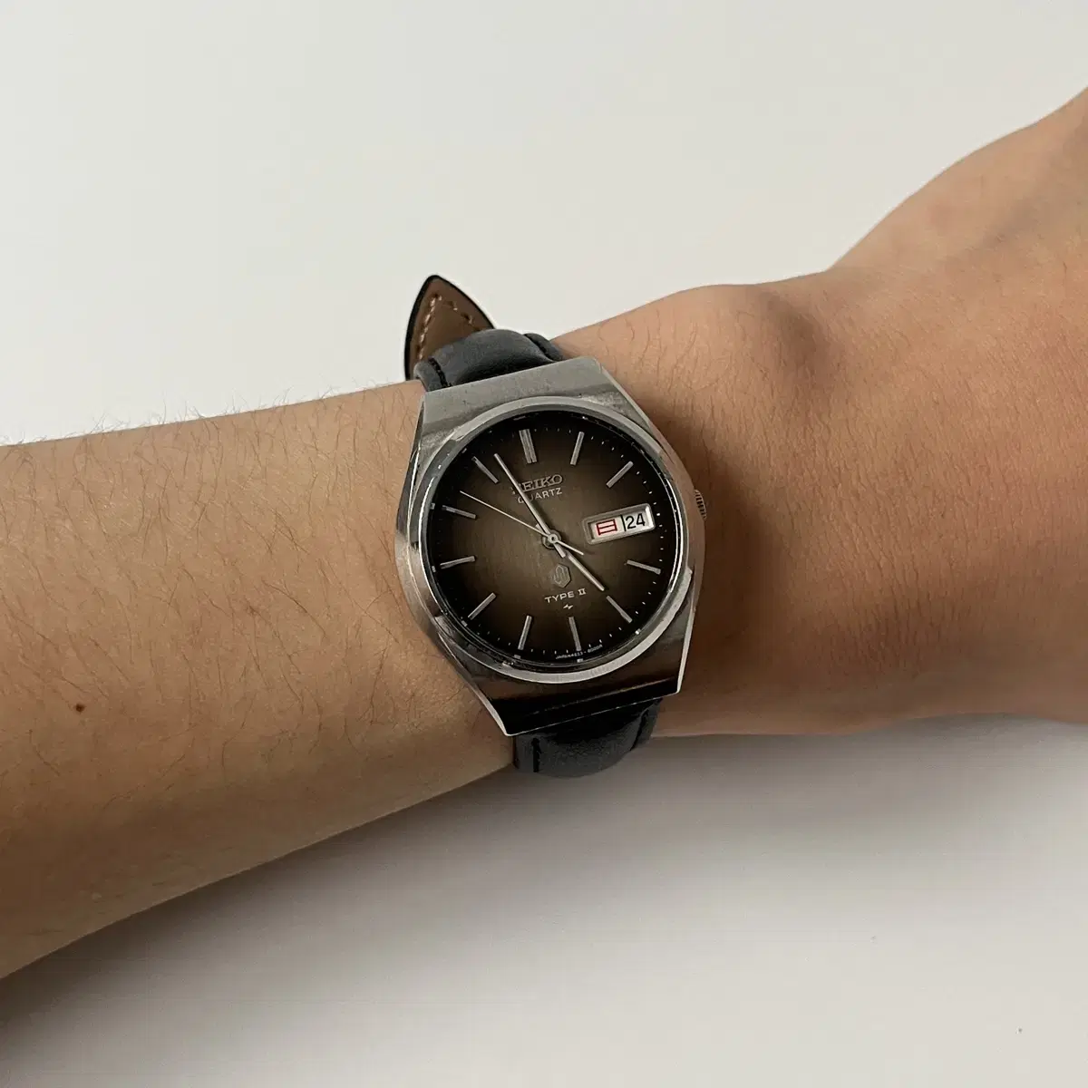 세이코 - 70s type II brown dial quartz