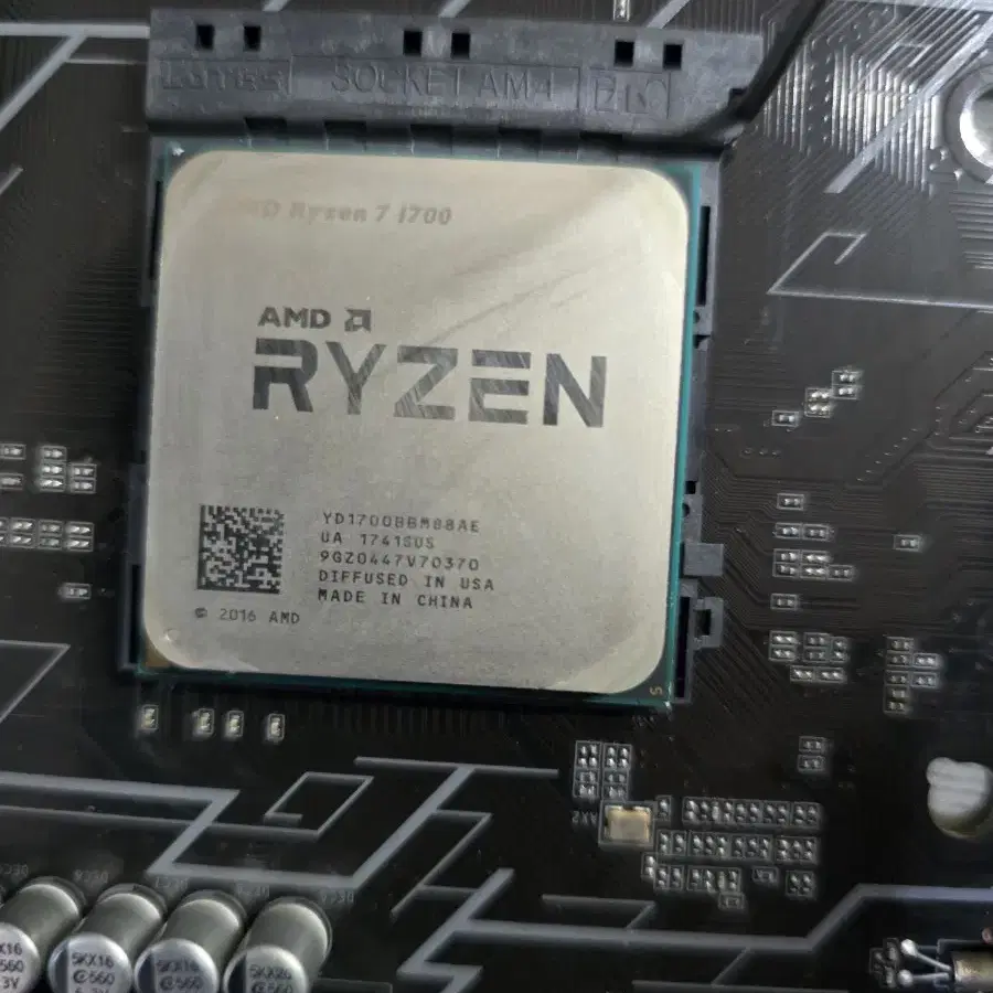 CPU RYZEN 7 1700