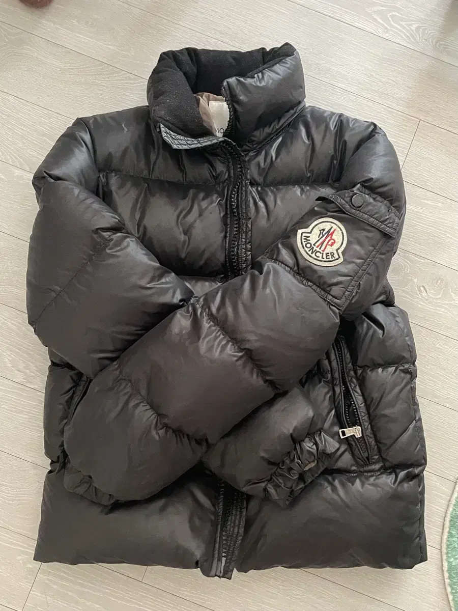 Genuine Moncler Himalayan Big Logo Padded Two Way 2 Size Z6H0210