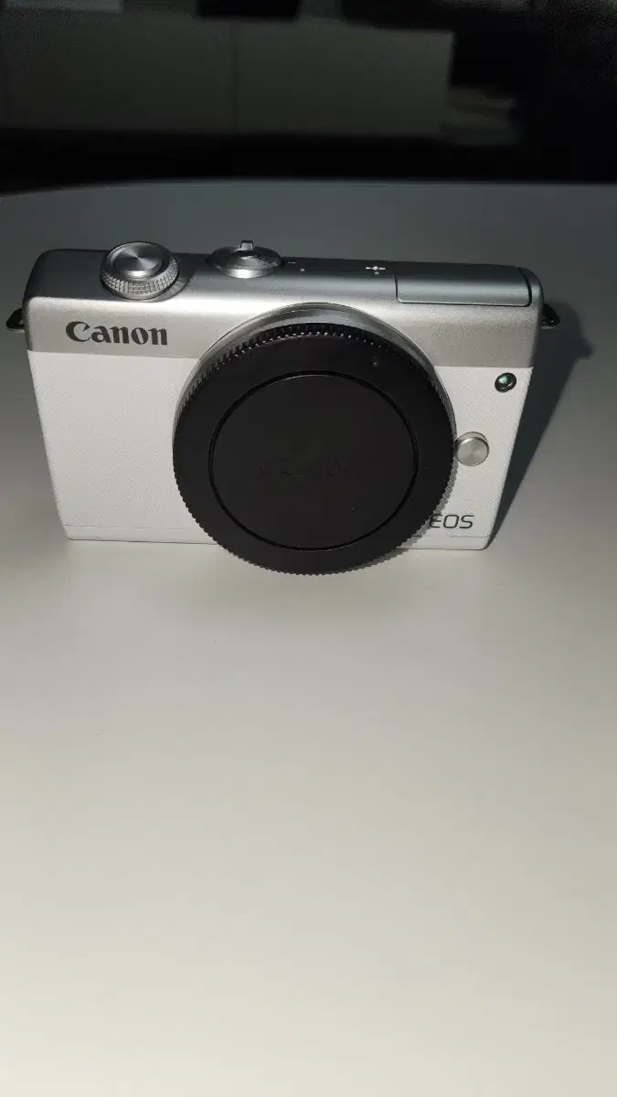 캐논 Eos m200 화이트