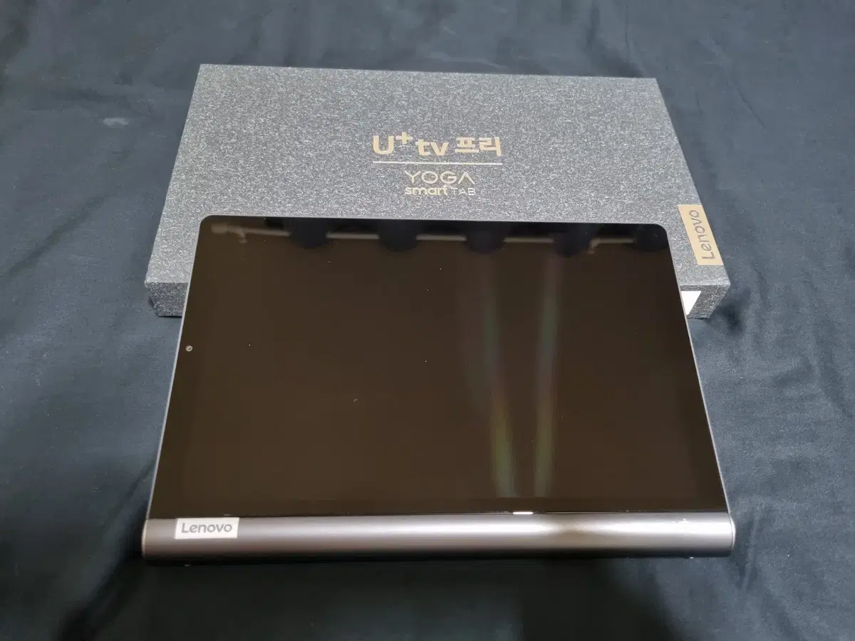 [판매] LG U+ Yoga Smart Tab Wifi 모델 판매합니다.