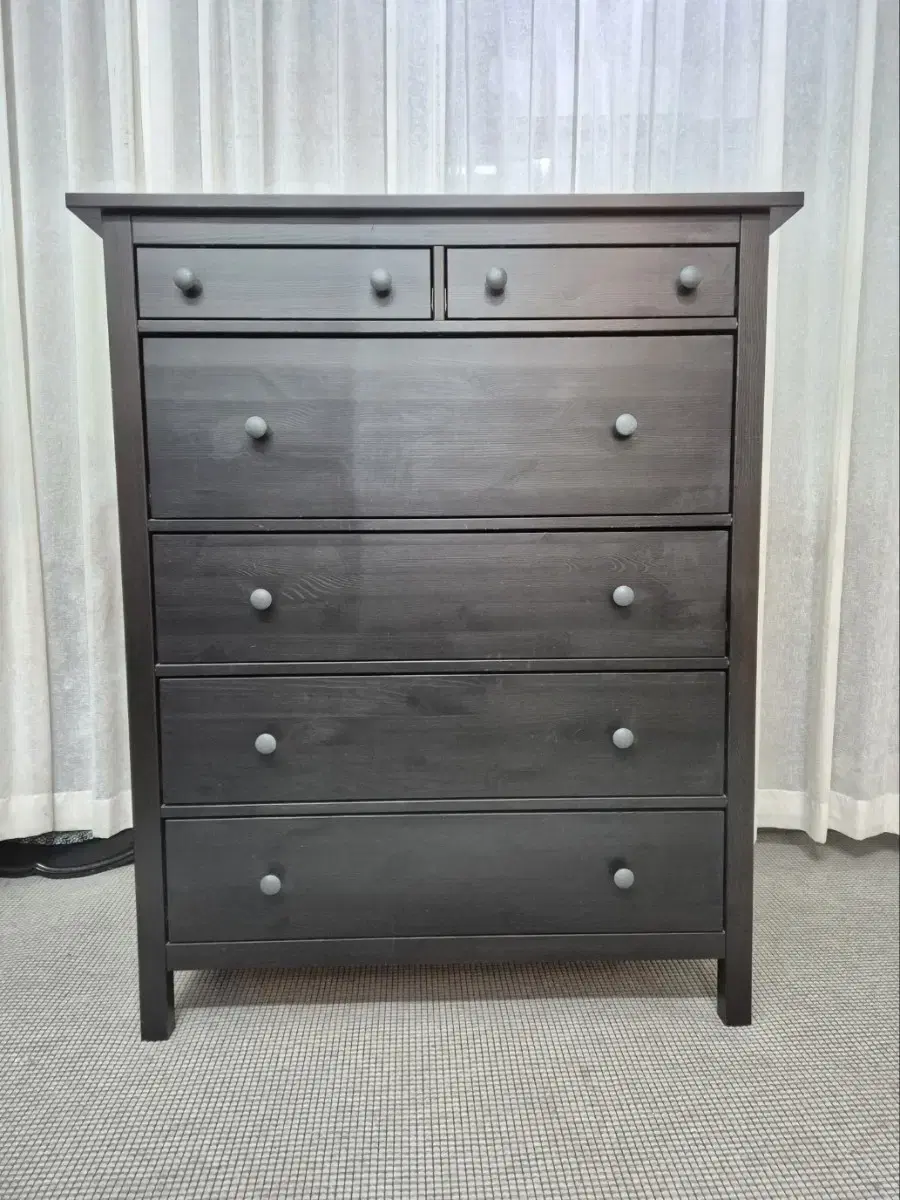 이케아 햄네스 HEMNES 6칸 서랍장