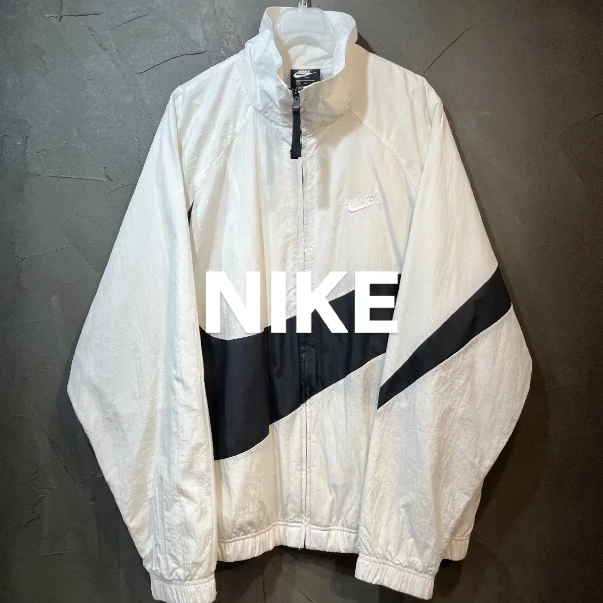 [XL] NIKE 나이키 빅스우시 바람막이